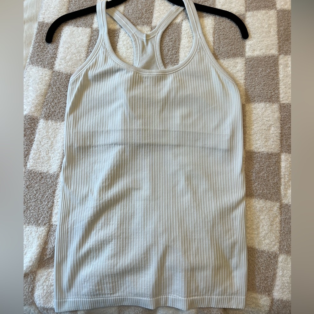 Lululemon Ebb to Street tank